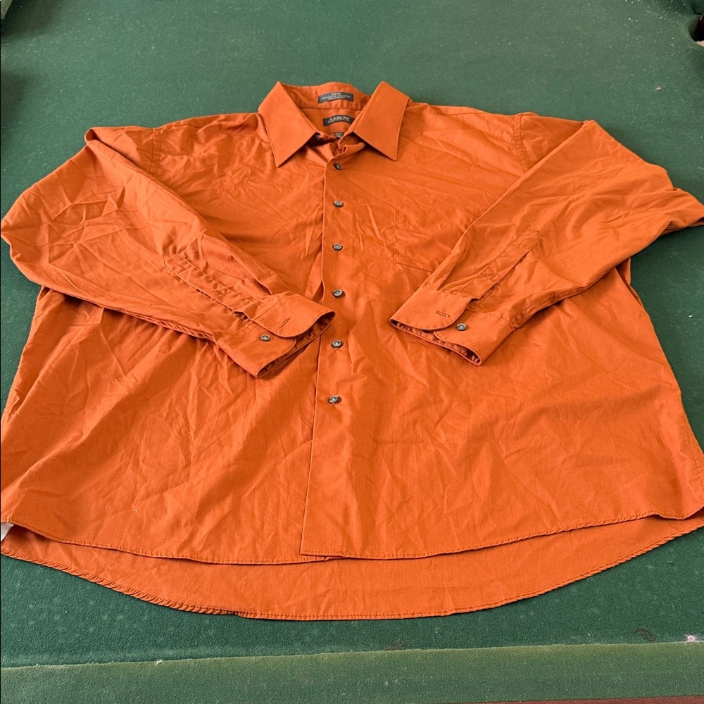 Arrow Men's Rust Button-Down Shirt.‎  CAJA. # 2